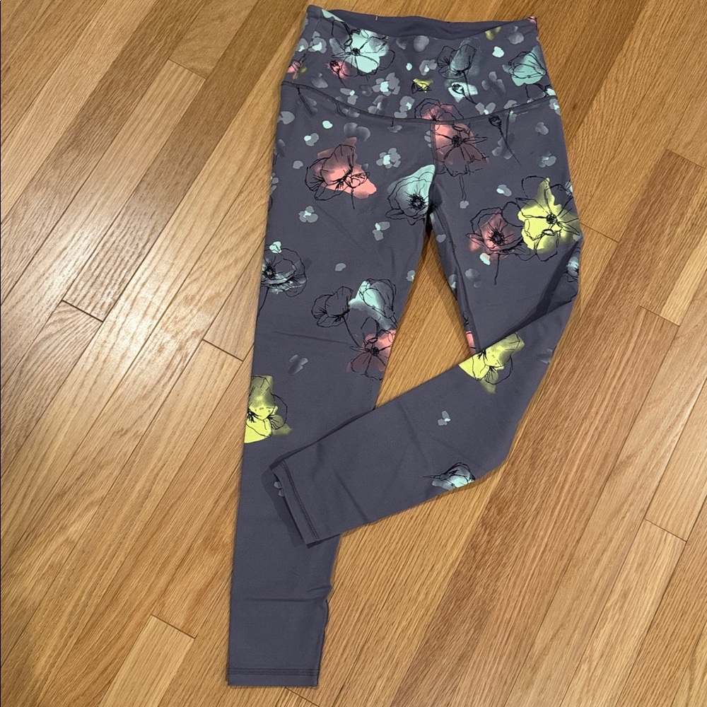 Victoria Floral Print Leggings